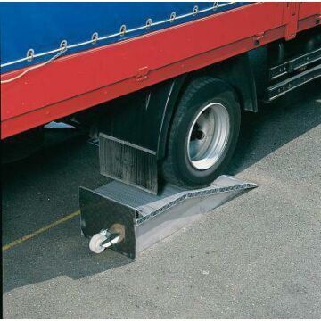 ALTEC Auffahrkeil Aluminium